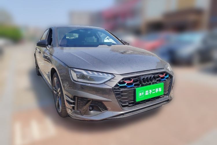 Used Audi A4L 2023 40 TFSI Luxury Dynamic Model Front Right 45 Deg