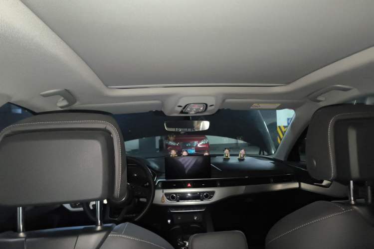 Used Audi A4L 2023 40 TFSI Fashion Dynamic Model Headliner