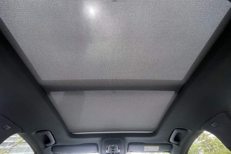 Used Audi A4L 2023 40 TFSI Luxury Dynamic Model Headliner