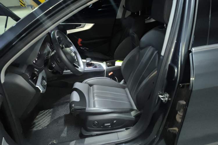 Used Audi A4L 2023 40 TFSI Fashion Dynamic Model Left Front Seat