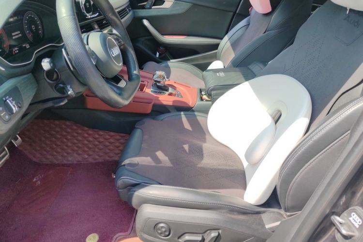 Used Audi A4L 2023 40 TFSI Luxury Dynamic Model Left Front Seat