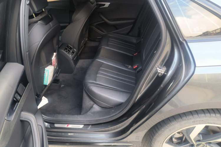 Used Audi A4L 2023 40 TFSI Bang & Olufsen Starry Night Edition Left Rear Seat