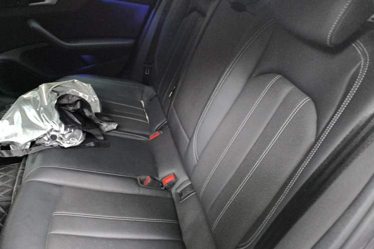 Used Audi A4L 2023 40 TFSI Luxury Dynamic Model Left Rear Seat