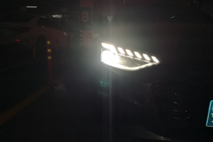 Used Audi A4L 2023 40 TFSI Luxury Dynamic Model Right Front Headlight