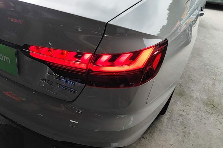 Used Audi A4L 2023 40 TFSI Luxury Dynamic Model Right Rear Taillight