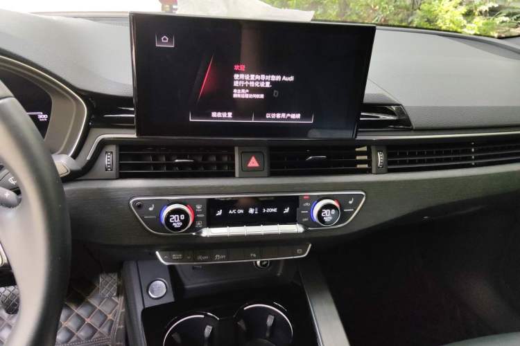 Used Audi A4L 2023 40 TFSI Luxury Dynamic Model Audio And AC Panel