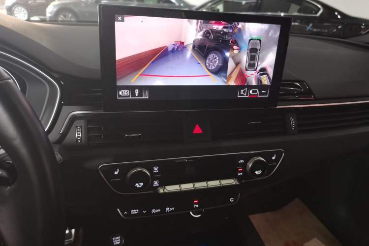 Used Audi A4L 2023 40 TFSI Luxury Dynamic Model Audio And AC Panel