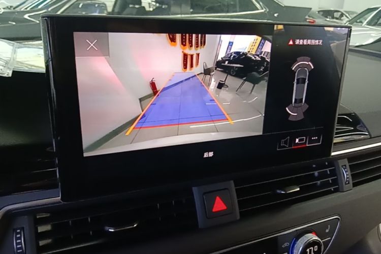 Used Audi A4L 2023 40 TFSI Luxury Dynamic Model Audio And AC Panel