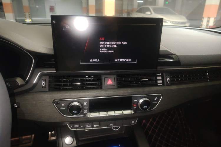 Used Audi A4L 2023 40 TFSI Luxury Dynamic Model Audio And AC Panel
