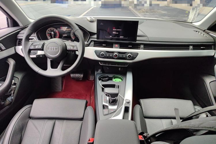 Used Audi A4L 2023 40 TFSI Fashion Dynamic Model Center Console