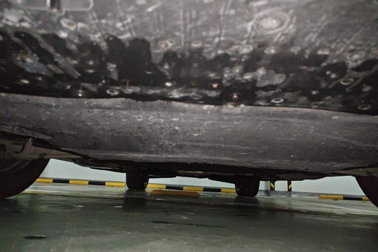 Used Audi A4L 2023 40 TFSI Luxury Dynamic Model Chassis Front