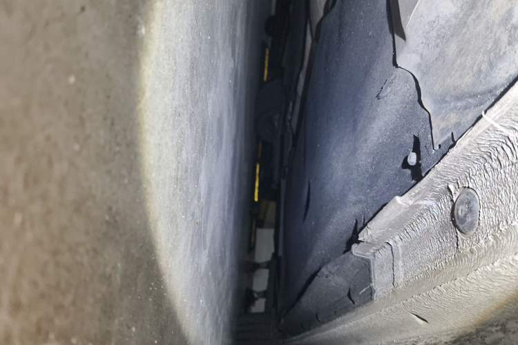 Used Audi A4L 2023 40 TFSI Luxury Dynamic Model Chassis Front Left