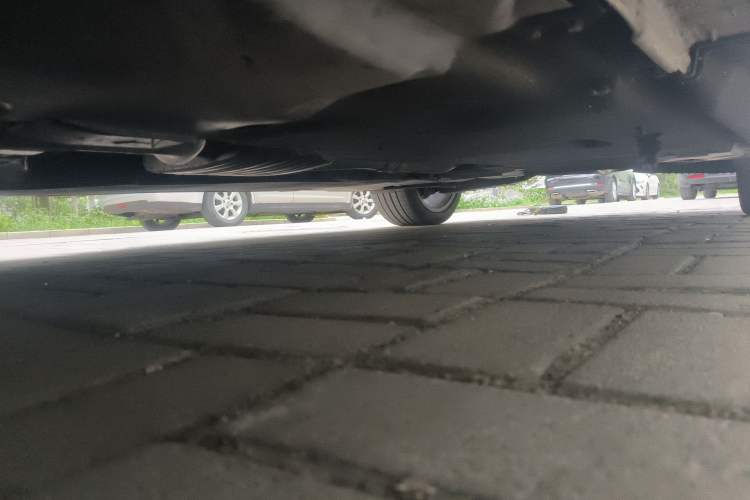 Used Audi A4L 2023 40 TFSI Luxury Dynamic Model Chassis Front Left