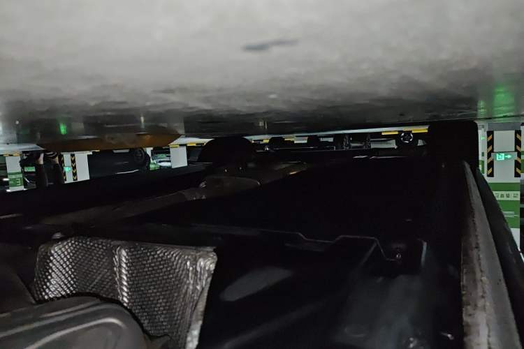 Used Audi A4L 2023 40 TFSI Luxury Dynamic Model Chassis Rear Left