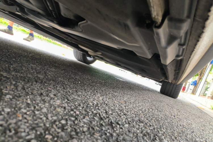 Used Audi A4L 2023 40 TFSI Luxury Dynamic Model Chassis Rear Right