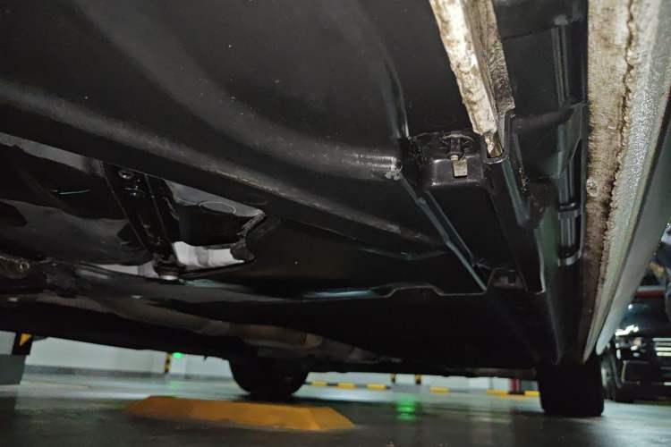Used Audi A4L 2023 40 TFSI Luxury Dynamic Model Chassis Rear Right
