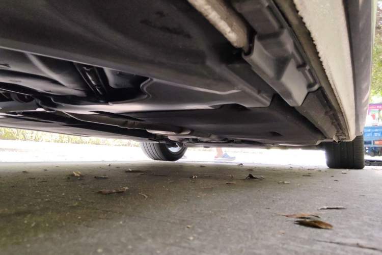 Used Audi A4L 2023 40 TFSI Luxury Dynamic Model Chassis Rear Right