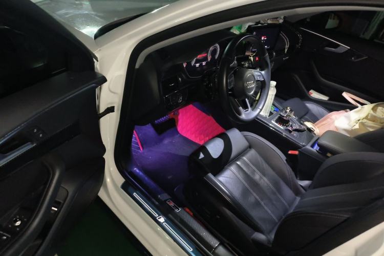 Used Audi A4L 2023 40 TFSI Fashion Dynamic Model Driver Seat