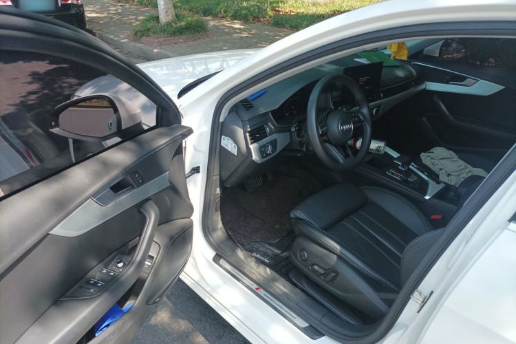 Used Audi A4L 2023 40 TFSI Fashion Dynamic Model Driver Seat