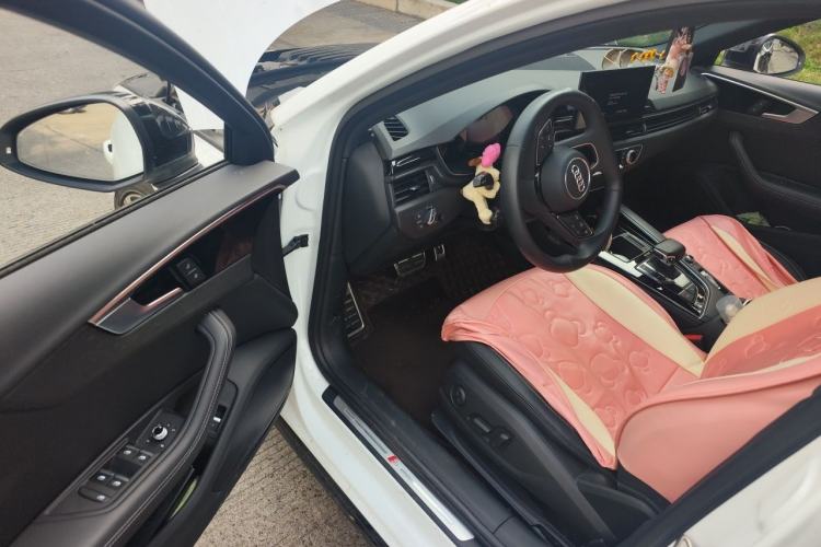 Used Audi A4L 2023 40 TFSI Luxury Dynamic Model Driver Seat