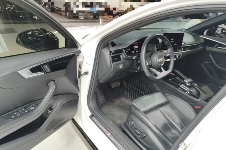 Used Audi A4L 2023 40 TFSI Luxury Dynamic Model Driver Seat