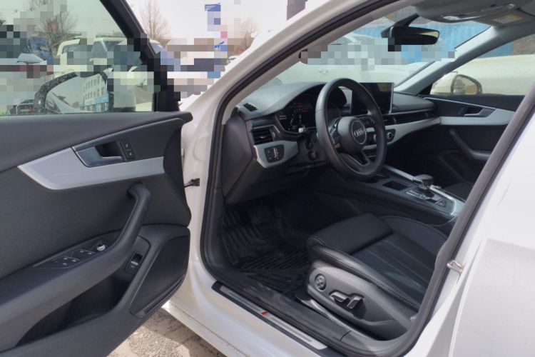 Used Audi A4L 2023 40 TFSI Fashion Dynamic Model Driver Seat