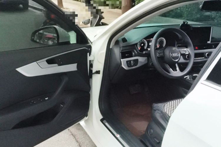 Used Audi A4L 2023 40 TFSI Fashion Dynamic Model Driver Seat
