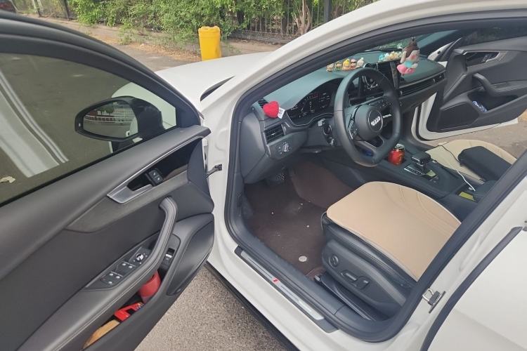Used Audi A4L 2023 40 TFSI Luxury Dynamic Model Driver Seat
