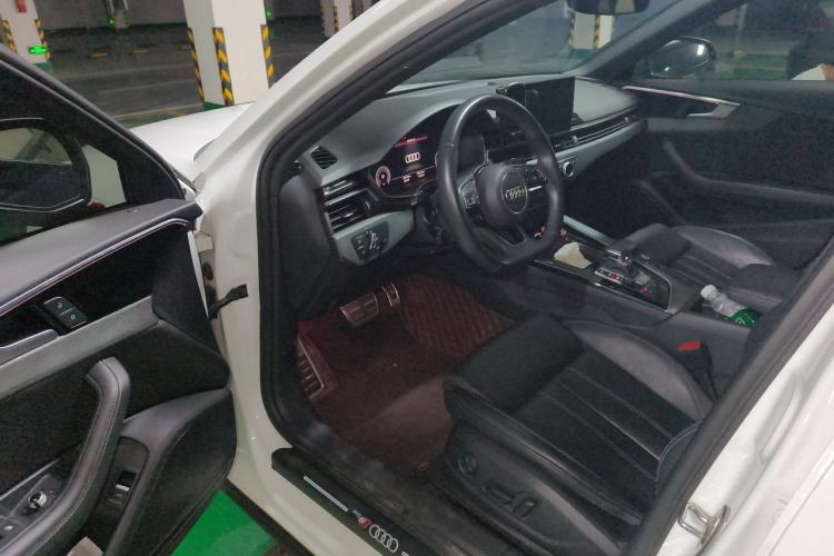 Used Audi A4L 2023 40 TFSI Luxury Dynamic Model Driver Seat