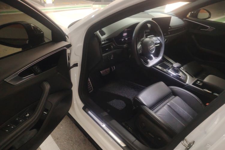 Used Audi A4L 2023 40 TFSI Luxury Dynamic Model Driver Seat