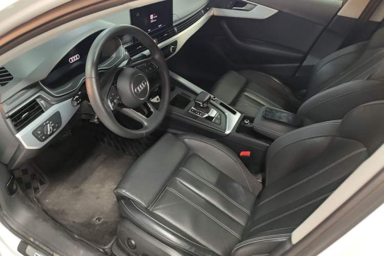 Used Audi A4L 2023 40 TFSI Fashion Dynamic Model Driver Seat