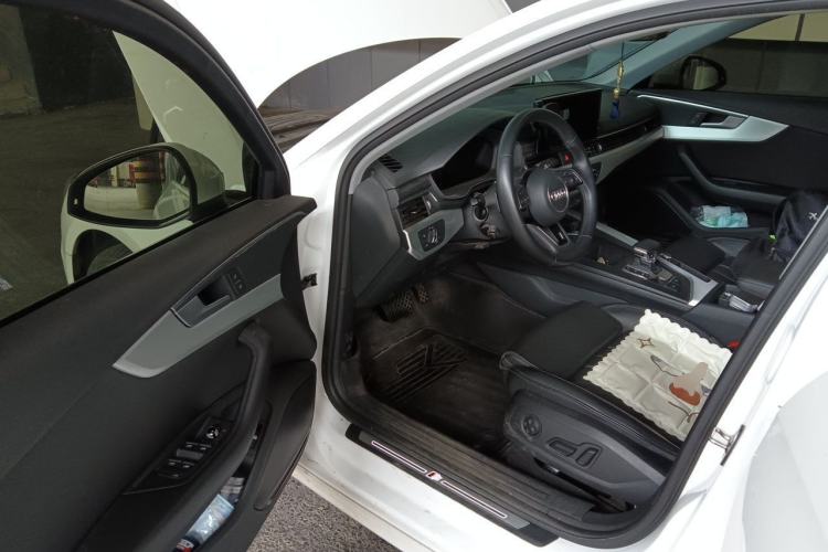 Used Audi A4L 2023 40 TFSI Fashion Dynamic Model Driver Seat