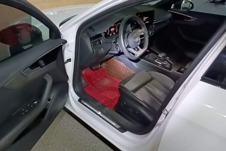Used Audi A4L 2023 40 TFSI Luxury Dynamic Model Driver Seat