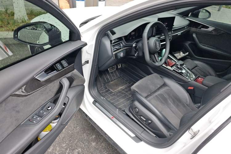Used Audi A4L 2023 45 TFSI quattro Prestige Dynamic Edition Driver Seat