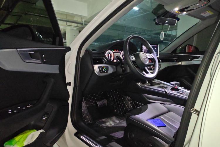 Used Audi A4L 2023 40 TFSI Fashion Dynamic Model Driver Seat