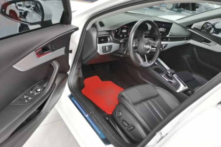 Used Audi A4L 2023 40 TFSI Fashion Dynamic Model Driver Seat