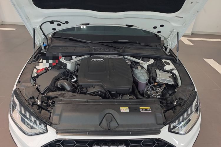 Used Audi A4L 2023 40 TFSI Luxury Dynamic Model Engine Bay