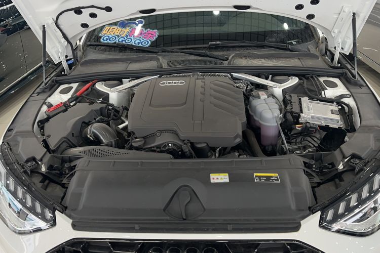 Used Audi A4L 2023 40 TFSI quattro Luxury Dynamic Edition Engine Bay