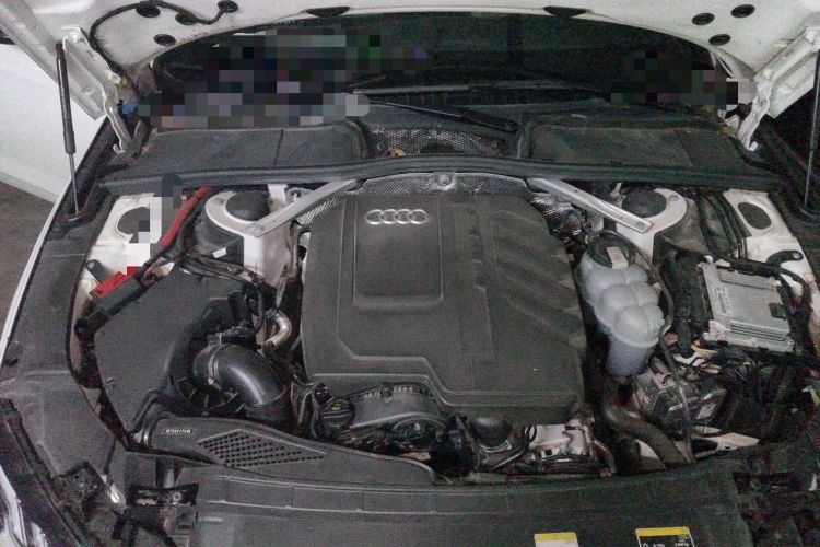 Used Audi A4L 2023 40 TFSI Luxury Dynamic Model Engine Bay