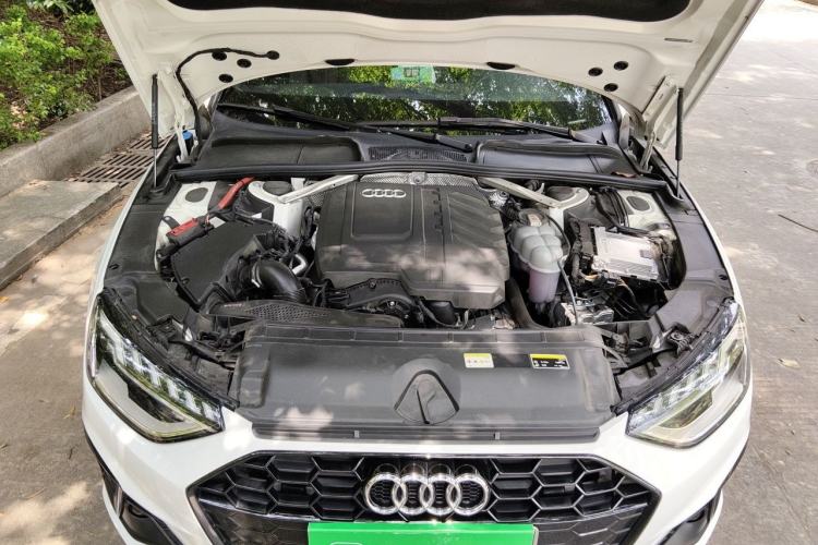 Used Audi A4L 2023 40 TFSI Luxury Dynamic Model Engine Bay