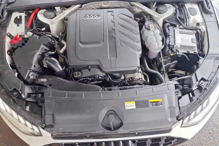 Used Audi A4L 2023 40 TFSI Luxury Dynamic Model Engine Bay