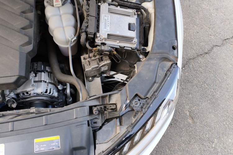 Used Audi A4L 2023 40 TFSI Fashion Dynamic Model Engine Bay Left