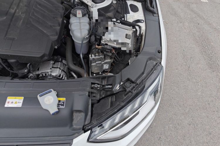 Used Audi A4L 2023 40 TFSI Fashion Dynamic Model Engine Bay Left