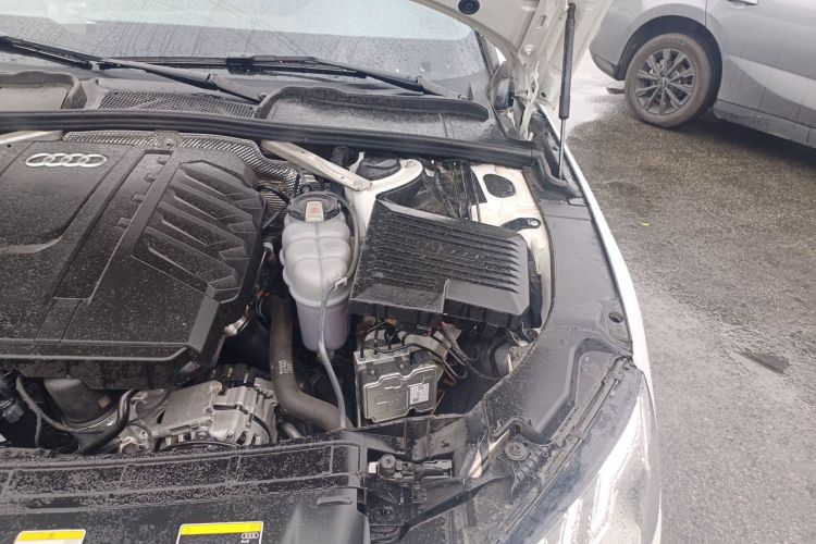 Used Audi A4L 2023 40 TFSI Luxury Dynamic Model Engine Bay Left