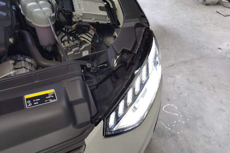 Used Audi A4L 2023 40 TFSI Fashion Dynamic Model Engine Bay Left