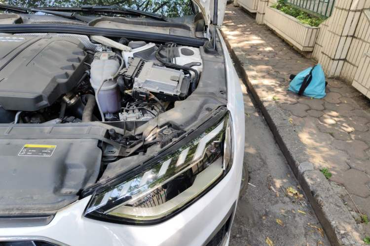 Used Audi A4L 2023 40 TFSI Fashion Dynamic Model Engine Bay Left