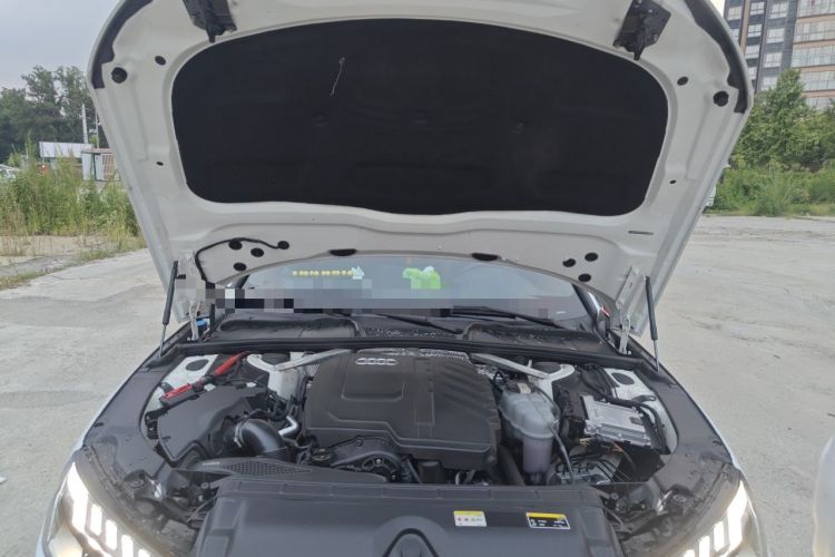 Used Audi A4L 2023 40 TFSI Luxury Dynamic Model Engine Bay