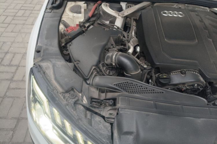 Used Audi A4L 2023 40 TFSI Luxury Dynamic Model Engine Bay Right