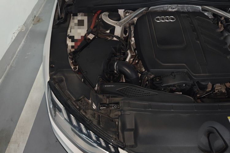 Used Audi A4L 2023 40 TFSI Luxury Dynamic Model Engine Bay Right