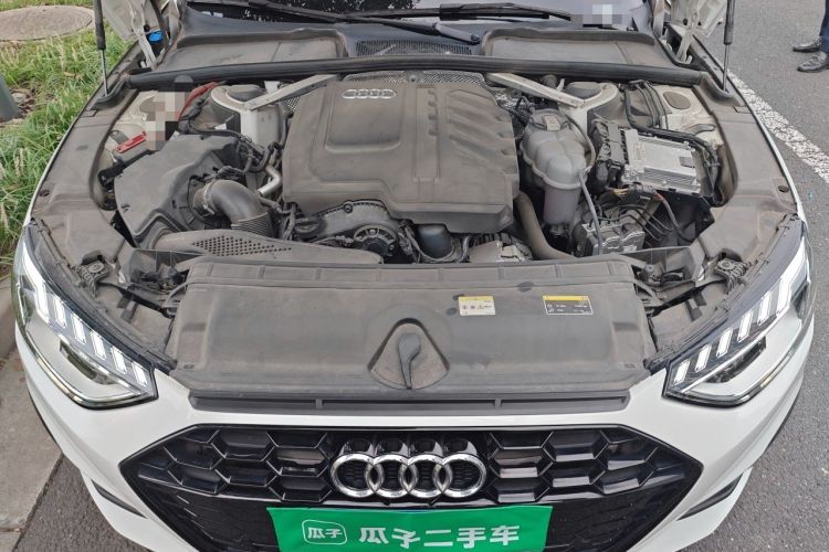 Used Audi A4L 2023 40 TFSI Luxury Dynamic Model Engine Bay